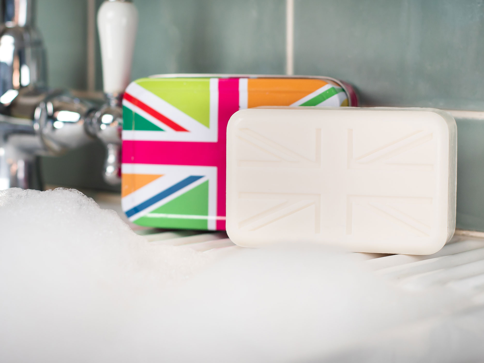 union-flag-soap